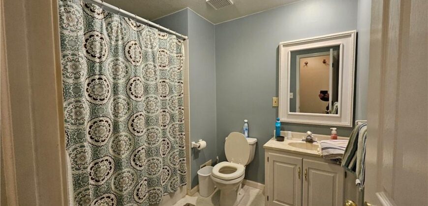 1509 Wynbrick Drive, Liberty, MO 64068