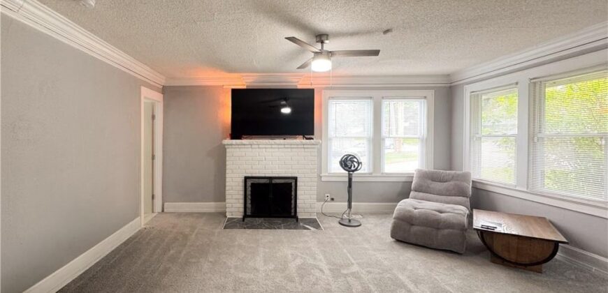 4144 NE Winn Road, Kansas City, MO 64117