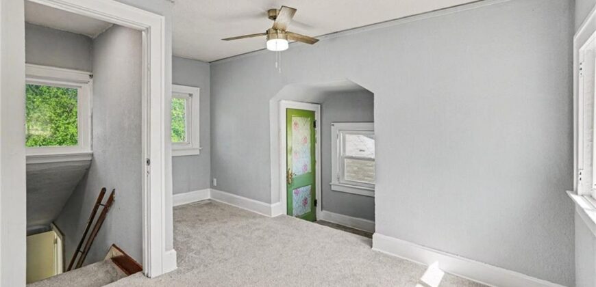 4144 NE Winn Road, Kansas City, MO 64117