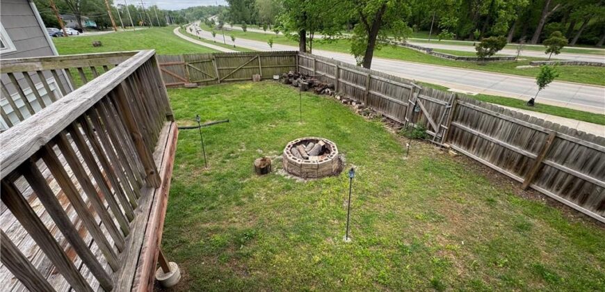 4144 NE Winn Road, Kansas City, MO 64117