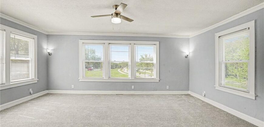 4144 NE Winn Road, Kansas City, MO 64117