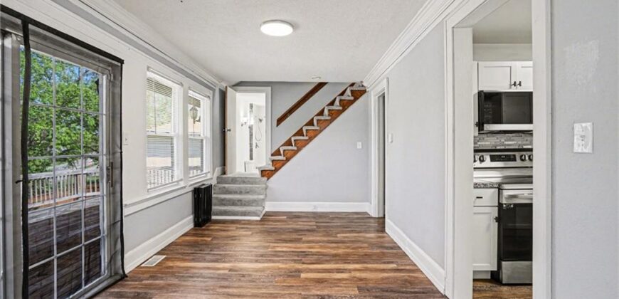 4144 NE Winn Road, Kansas City, MO 64117