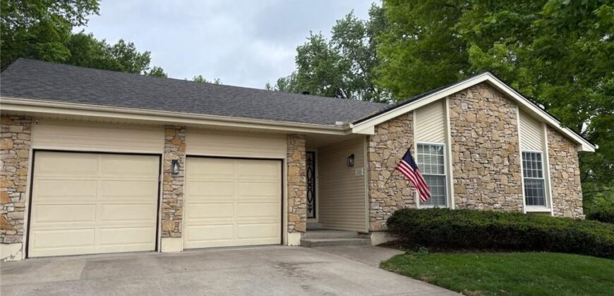 1026 NE 97th Place, Kansas City, MO 64155
