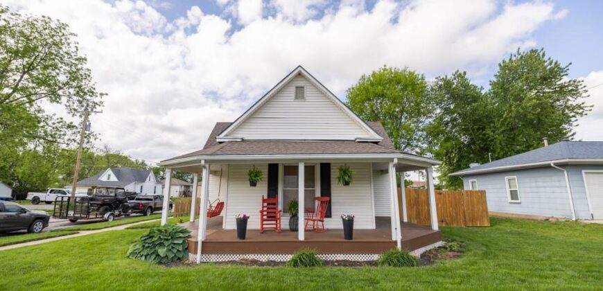 205 S Mill Street, Smithville, MO 64089