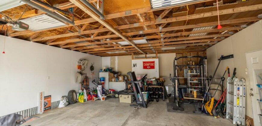 205 S Mill Street, Smithville, MO 64089