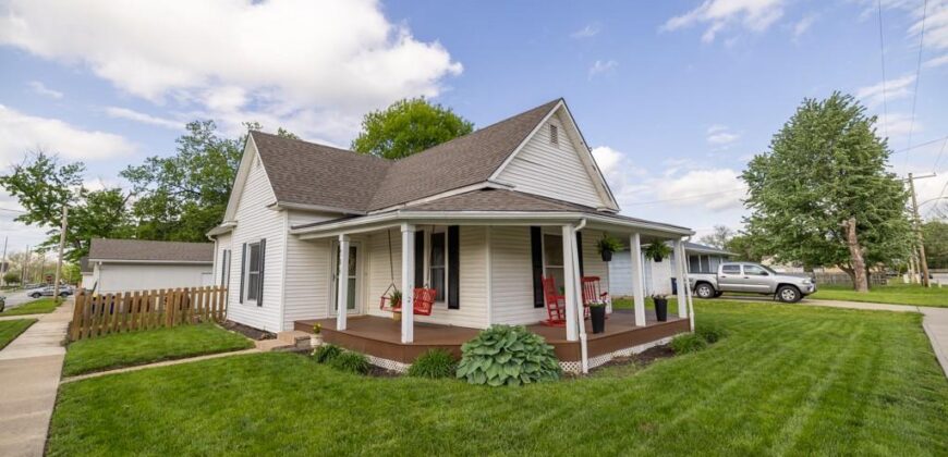 205 S Mill Street, Smithville, MO 64089