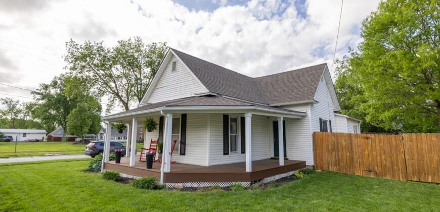 205 S Mill Street, Smithville, MO 64089