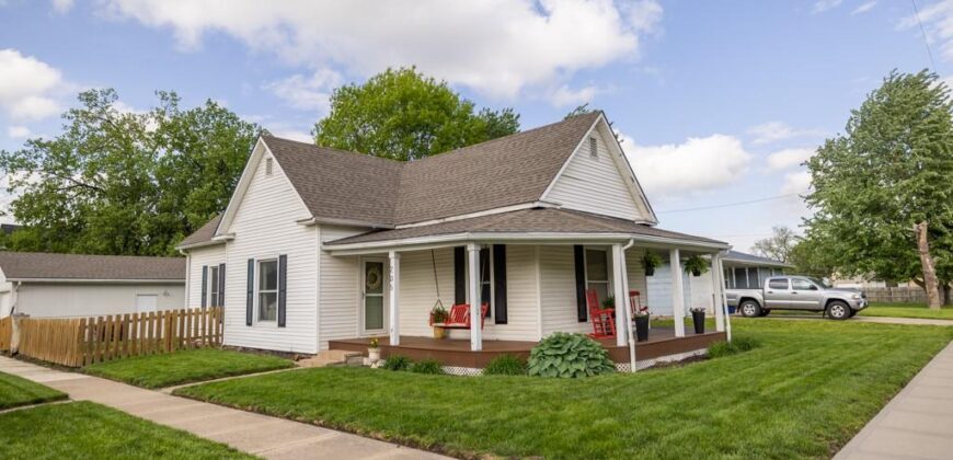 205 S Mill Street, Smithville, MO 64089