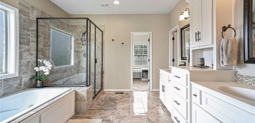 9409 N Wayne Court, Kansas City, MO 64155