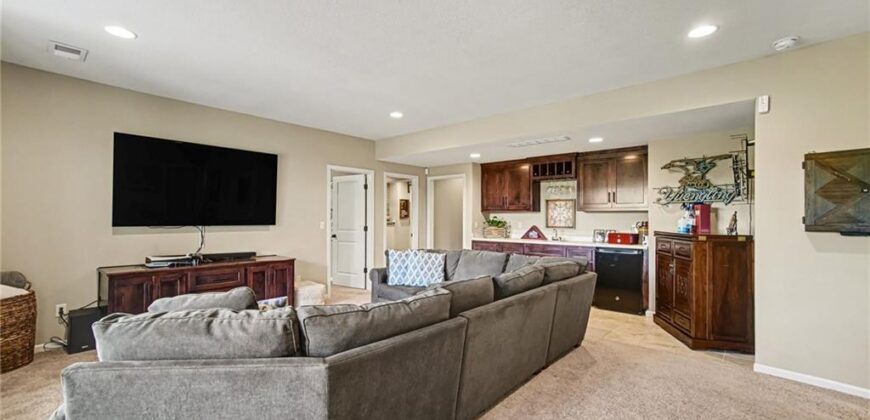 9409 N Wayne Court, Kansas City, MO 64155