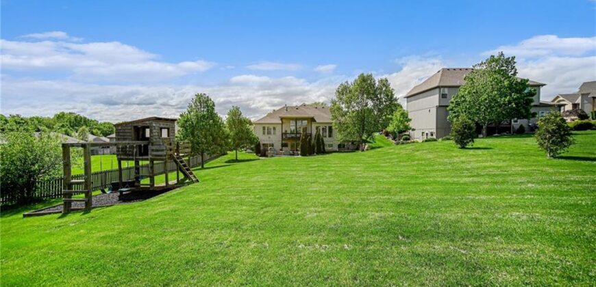 9409 N Wayne Court, Kansas City, MO 64155