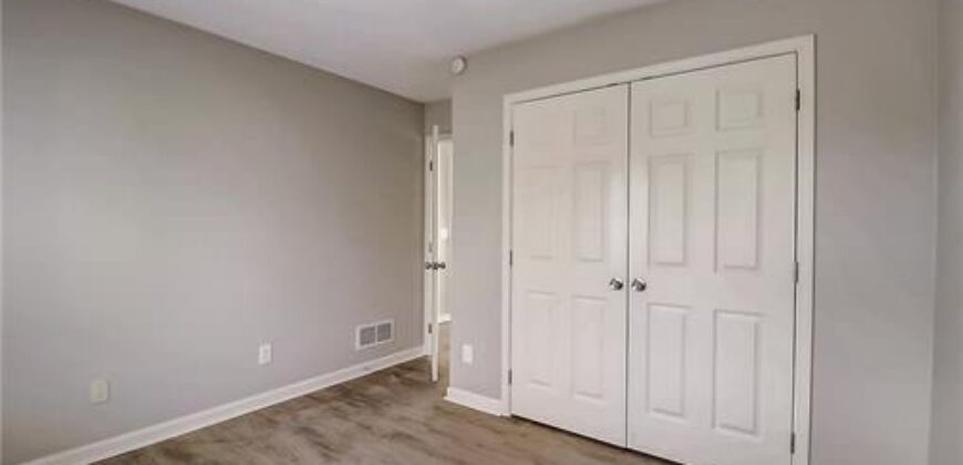 8401 NE 75th Terrace, Kansas City, MO 64158