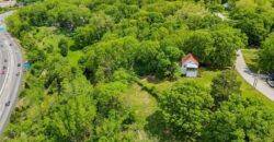 3832 N Briarcliff Road, Kansas City, MO 64116
