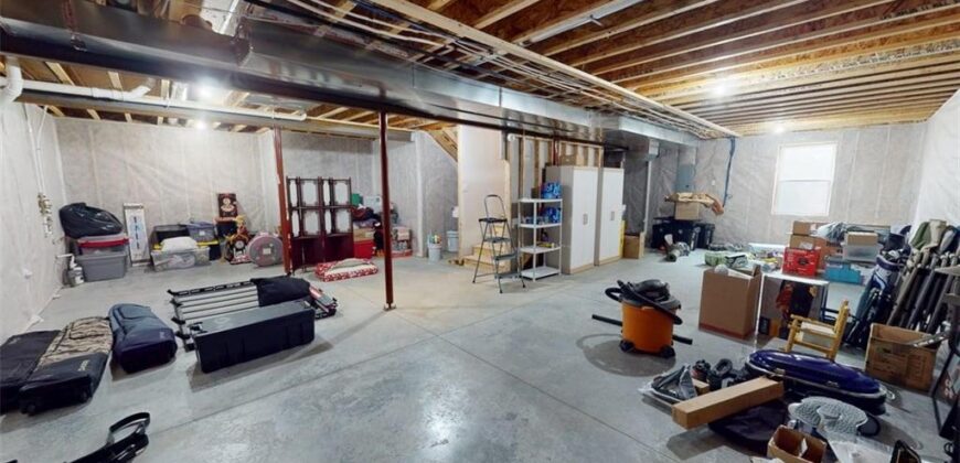 5612 NW 96th Street, Kansas City, MO 64154