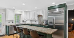7209 N Woodland Avenue, Gladstone, MO 64118