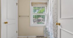 7209 N Woodland Avenue, Gladstone, MO 64118