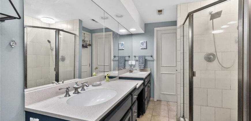 7209 N Woodland Avenue, Gladstone, MO 64118