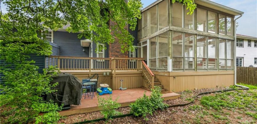7209 N Woodland Avenue, Gladstone, MO 64118