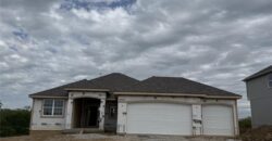 9009 N Poplar Avenue, Kansas City, MO 64156