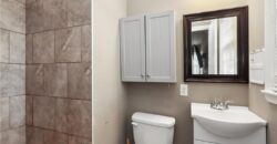 6155 NE Circle View Drive, Kansas City, MO 64118