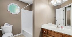 10208 N Spruce Avenue, Kansas City, MO 64156