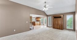 10208 N Spruce Avenue, Kansas City, MO 64156