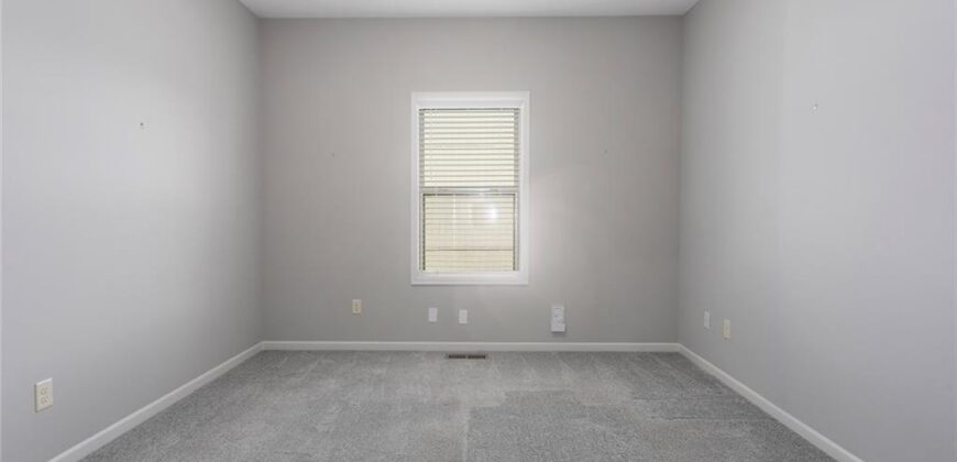 10823 N Corrington Avenue, Kansas City, MO 64156