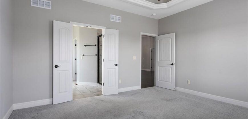 10823 N Corrington Avenue, Kansas City, MO 64156