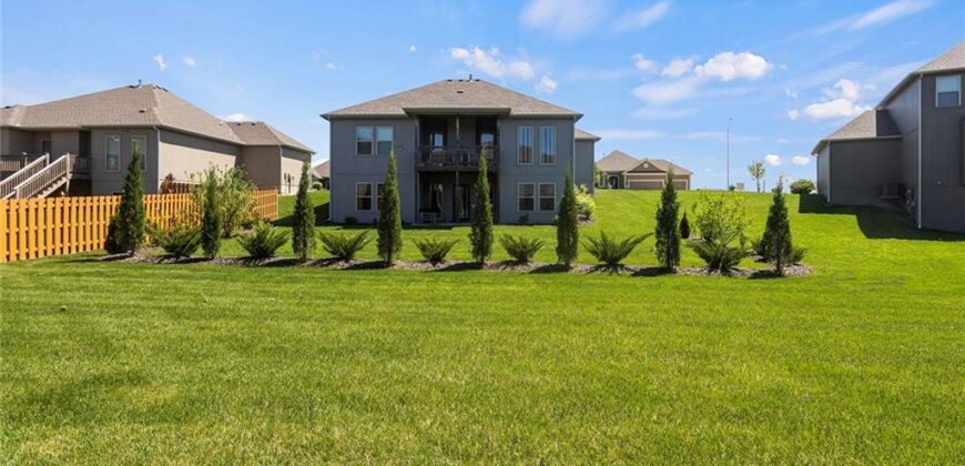 10823 N Corrington Avenue, Kansas City, MO 64156
