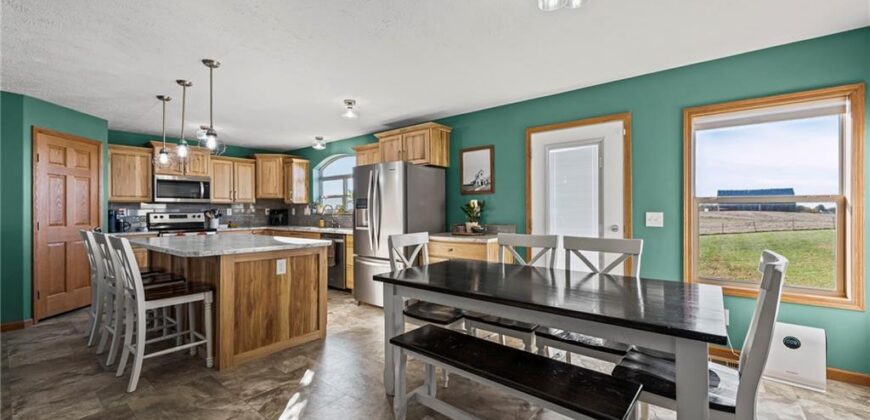 27455 Stephanie Lane, Weston, MO 64098