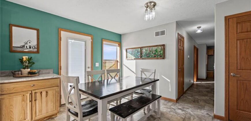 27455 Stephanie Lane, Weston, MO 64098