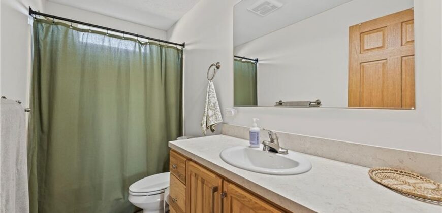 27455 Stephanie Lane, Weston, MO 64098