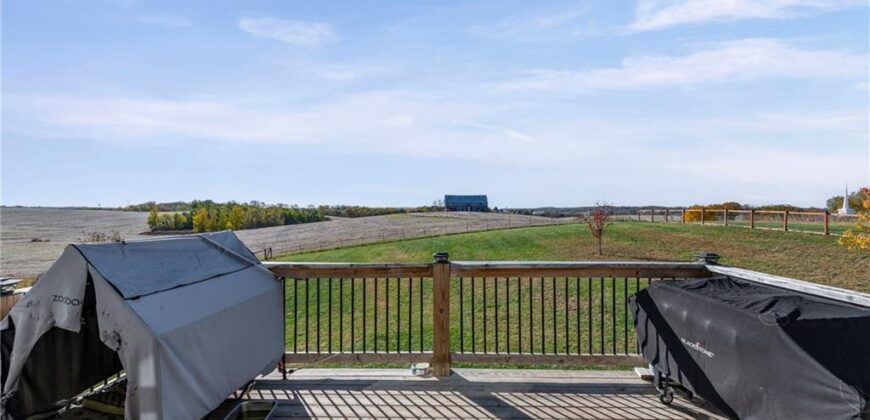 27455 Stephanie Lane, Weston, MO 64098