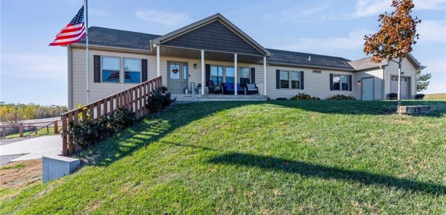 27455 Stephanie Lane, Weston, MO 64098