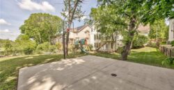 1172 WHITE OAK Lane, Liberty, MO 64068