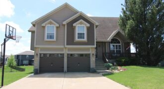 4711 NE 103rd Terrace, Kansas City, MO 64156