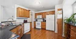 7305 N Richmond Avenue, Kansas City, MO 64158