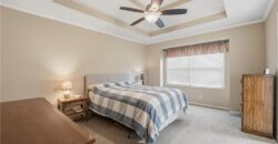 7305 N Richmond Avenue, Kansas City, MO 64158