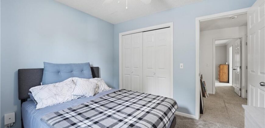 7305 N Richmond Avenue, Kansas City, MO 64158