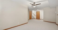 7305 N Richmond Avenue, Kansas City, MO 64158