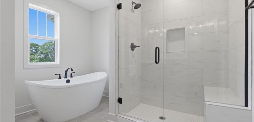 13413 Oakridge Drive, Kearney, MO 64060