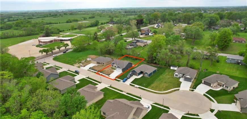 1318 Kristie Circle, Excelsior Springs, MO 64024