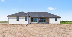 7203 92 Highway, Smithville, MO 64089