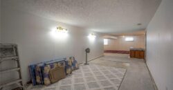 6509 NW Twin Oaks Drive, Kansas City, MO 64151