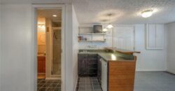 6509 NW Twin Oaks Drive, Kansas City, MO 64151