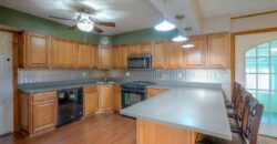 6509 NW Twin Oaks Drive, Kansas City, MO 64151