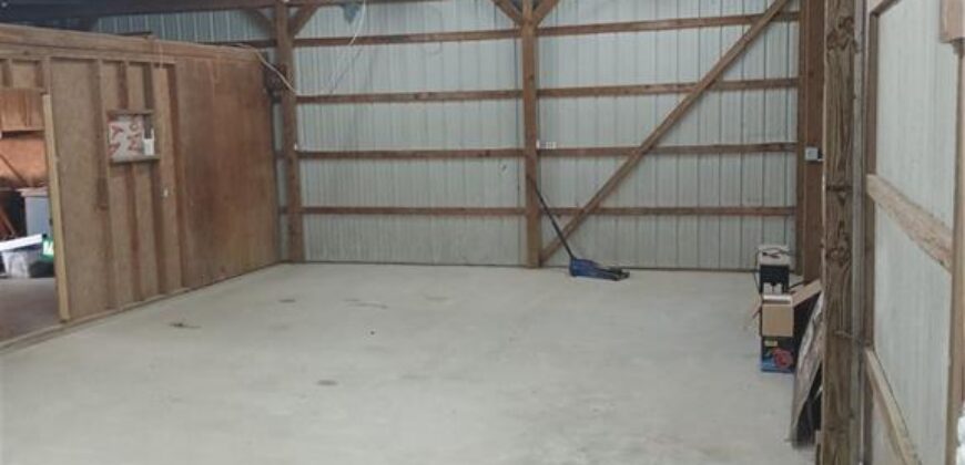 17504 State Route 33 Highway, Holt, MO 64048