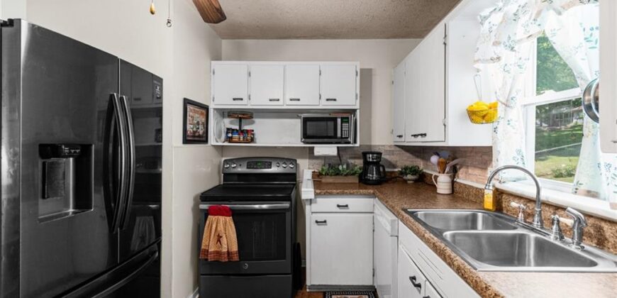 6700 River Road, Pleasant Valley, MO 64068