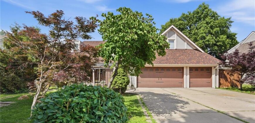 4100 NE SHADY LANE Drive, Gladstone, MO 64119