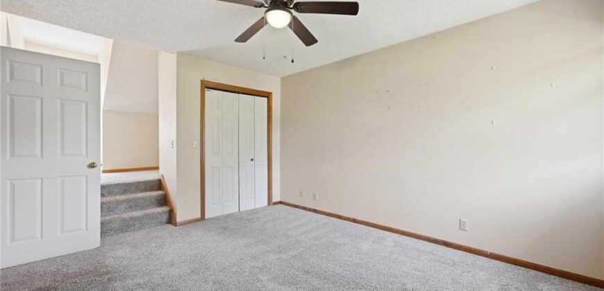 4100 NE SHADY LANE Drive, Gladstone, MO 64119